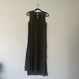 green emerald velvet dress The Maribeth Side Cutout Maxi Dress main image 0